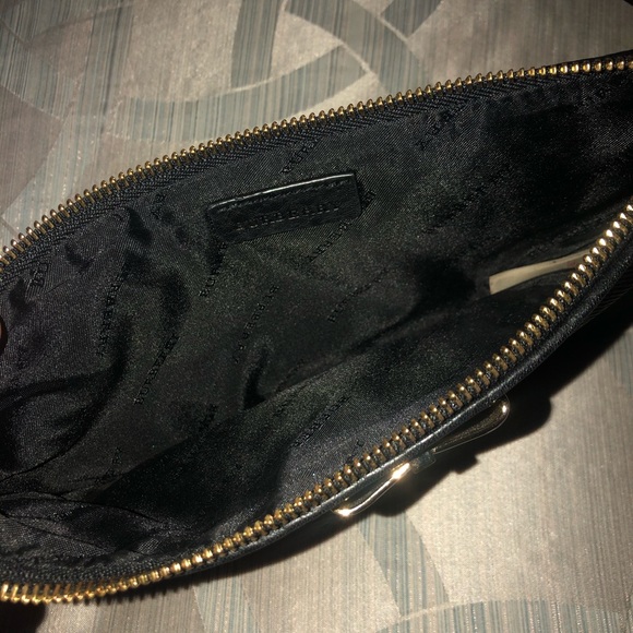 Burberry clutch - Picture 5 of 5
